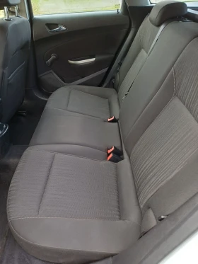 Opel Astra, снимка 10