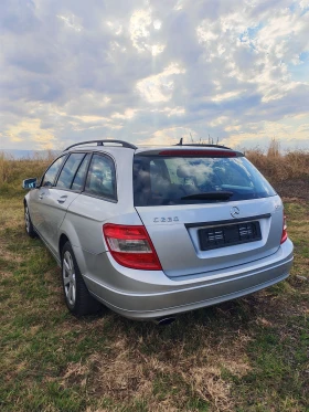 Mercedes-Benz C 220, снимка 12