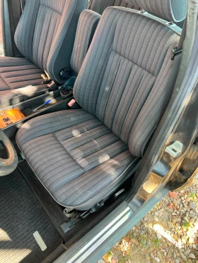 Mercedes-Benz 124 250D TURBODIESEL, снимка 8