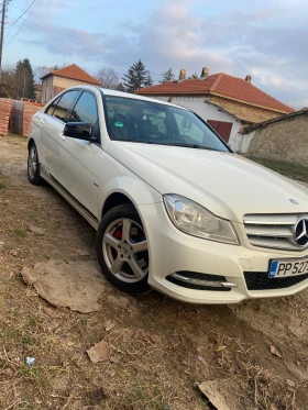 Mercedes-Benz C 220 2.2, снимка 3