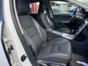 Volvo V60 2.0D-R DESIGN-AUT-NAVI-СЕРВИЗНА ИСТОРИЯ ВОЛВО - 12999 лв. - 27818075 16
