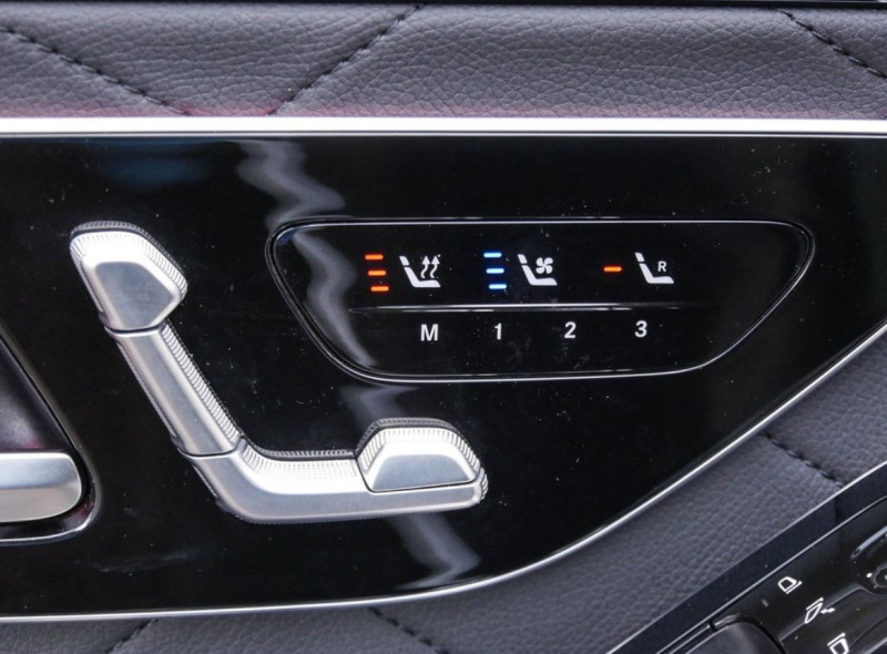 Mercedes-Benz S 400 4M Distr MBUX Kamera , снимка 4 - Автомобили и джипове - 46473218