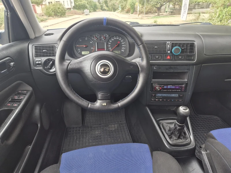 VW Golf TDI, снимка 11 - Автомобили и джипове - 47405918