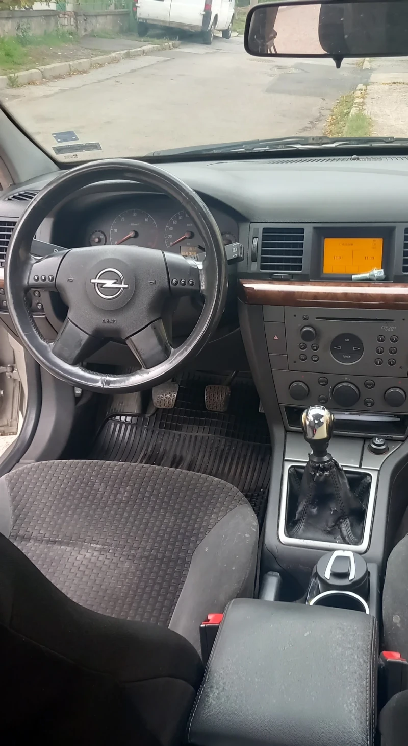 Opel Vectra Седан, снимка 8 - Автомобили и джипове - 47556855