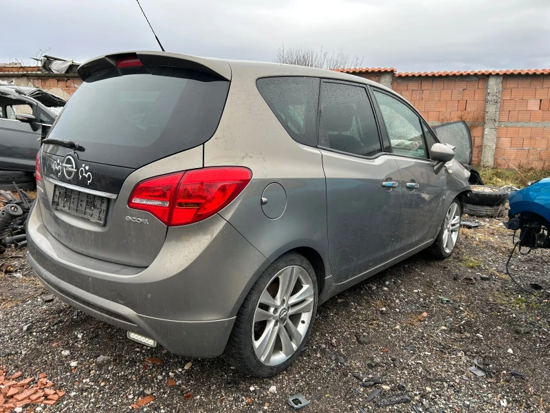 Opel Meriva 1.4 turbo 140 кс, снимка 4 - Автомобили и джипове - 48821583