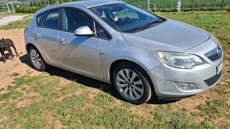 Opel Astra 1.7cdti, снимка 3 - Автомобили и джипове - 51702448