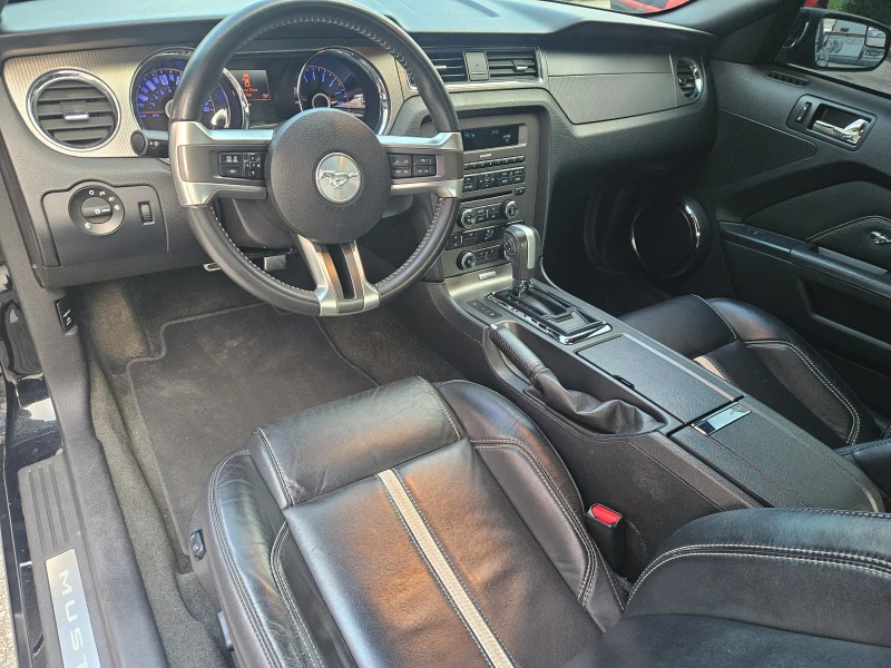 Ford Mustang 5.0 GT, снимка 11 - Автомобили и джипове - 52381324