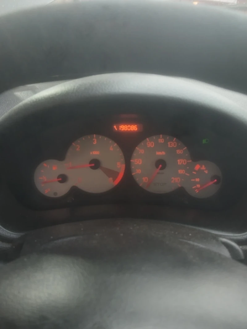 Peugeot 206, снимка 6 - Автомобили и джипове - 52662958
