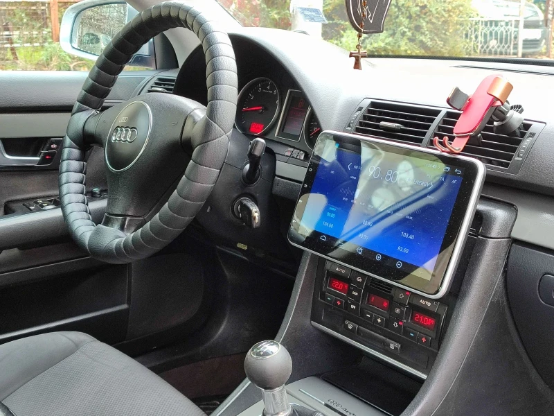 Audi A4, снимка 3 - Автомобили и джипове - 52731547