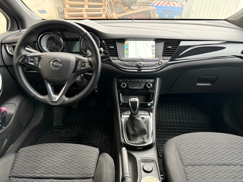 Opel Astra 1.6 CDTI , снимка 6 - Автомобили и джипове - 52821587