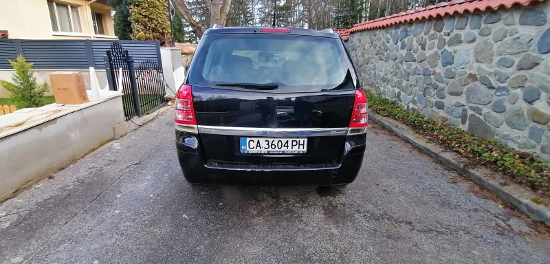 Opel Zafira, снимка 4 - Автомобили и джипове - 52834824