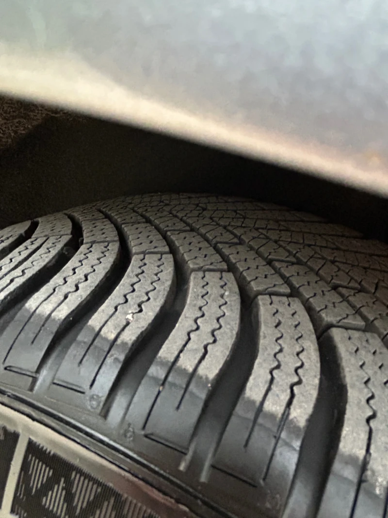 Mercedes-Benz C 220 2.2CDI, снимка 6 - Автомобили и джипове - 52891580