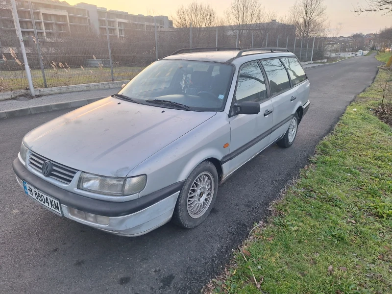 VW Passat B4 1.8, снимка 2 - Автомобили и джипове - 53004474