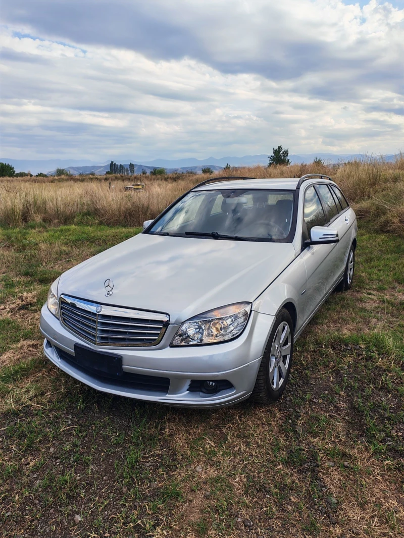 Mercedes-Benz C 220, снимка 3 - Автомобили и джипове - 53068604