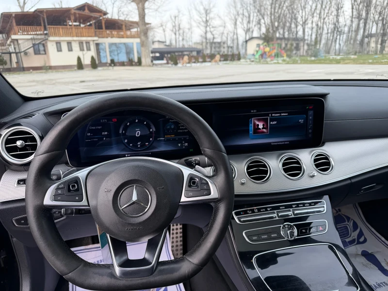Mercedes-Benz E 220 9G-tronic, Multibeam, Burmaster, УНИКАТ, снимка 15 - Автомобили и джипове - 53177173
