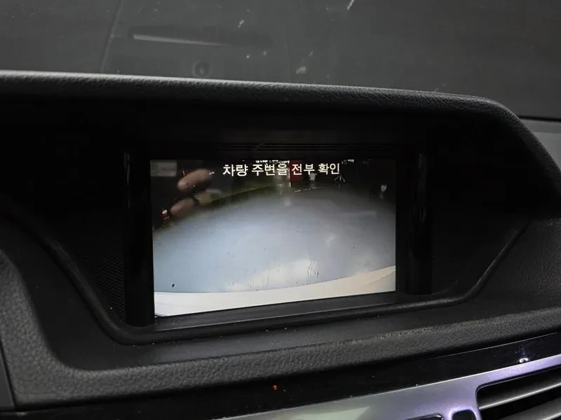 Mercedes-Benz E 220 | Mobile.bg � ����������� 15