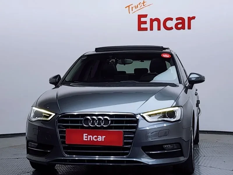 Audi A3 A3 25 Tdi Dynamic Sportback 8V, снимка 9 - Автомобили и джипове - 54989396