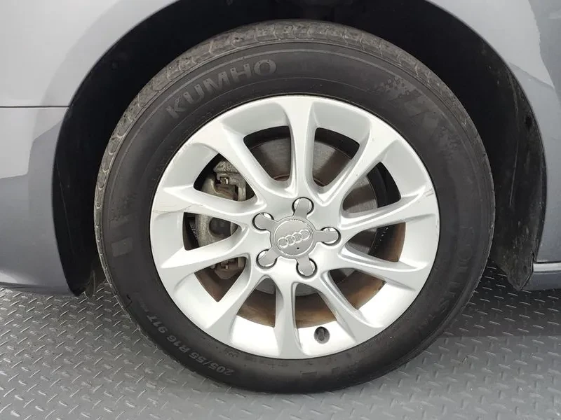 Audi A3 A3 25 Tdi Dynamic Sportback 8V, снимка 15 - Автомобили и джипове - 54989396