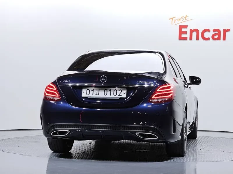 Mercedes-Benz C 200 САМО 30% АВАНС, снимка 4 - Автомобили и джипове - 55947073