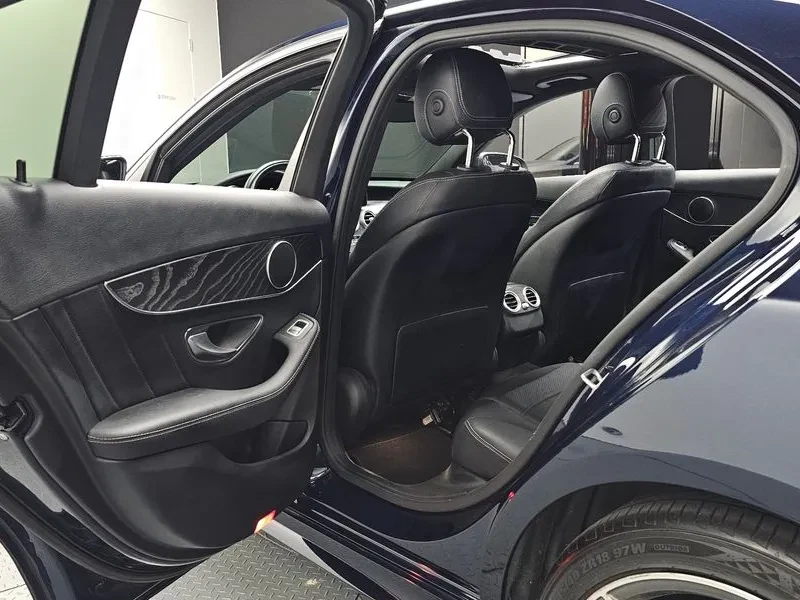 Mercedes-Benz C 200 САМО 30% АВАНС, снимка 12 - Автомобили и джипове - 55947073