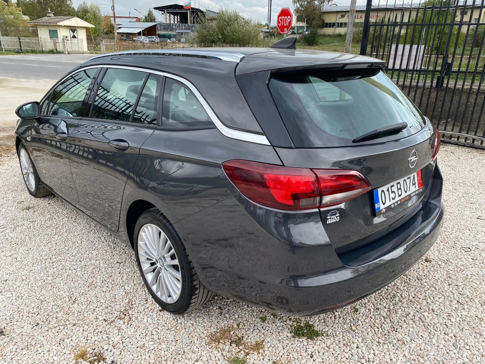 Opel Astra 1.6 Дизел, Автомат, Кожа, NAVI, Евро 6В - изображение 7