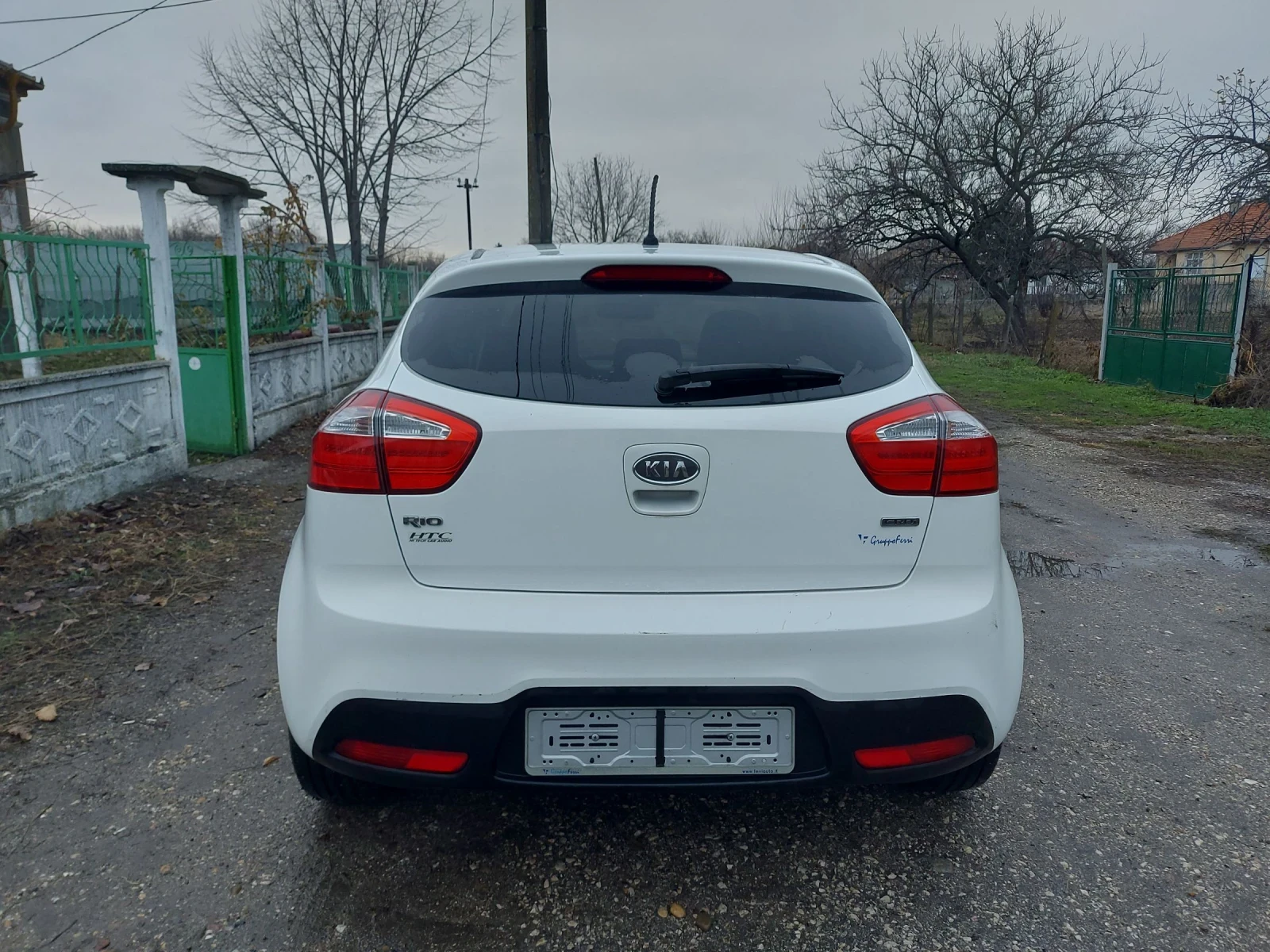 Kia Rio 1.4 Crdi 16V - изображение 4