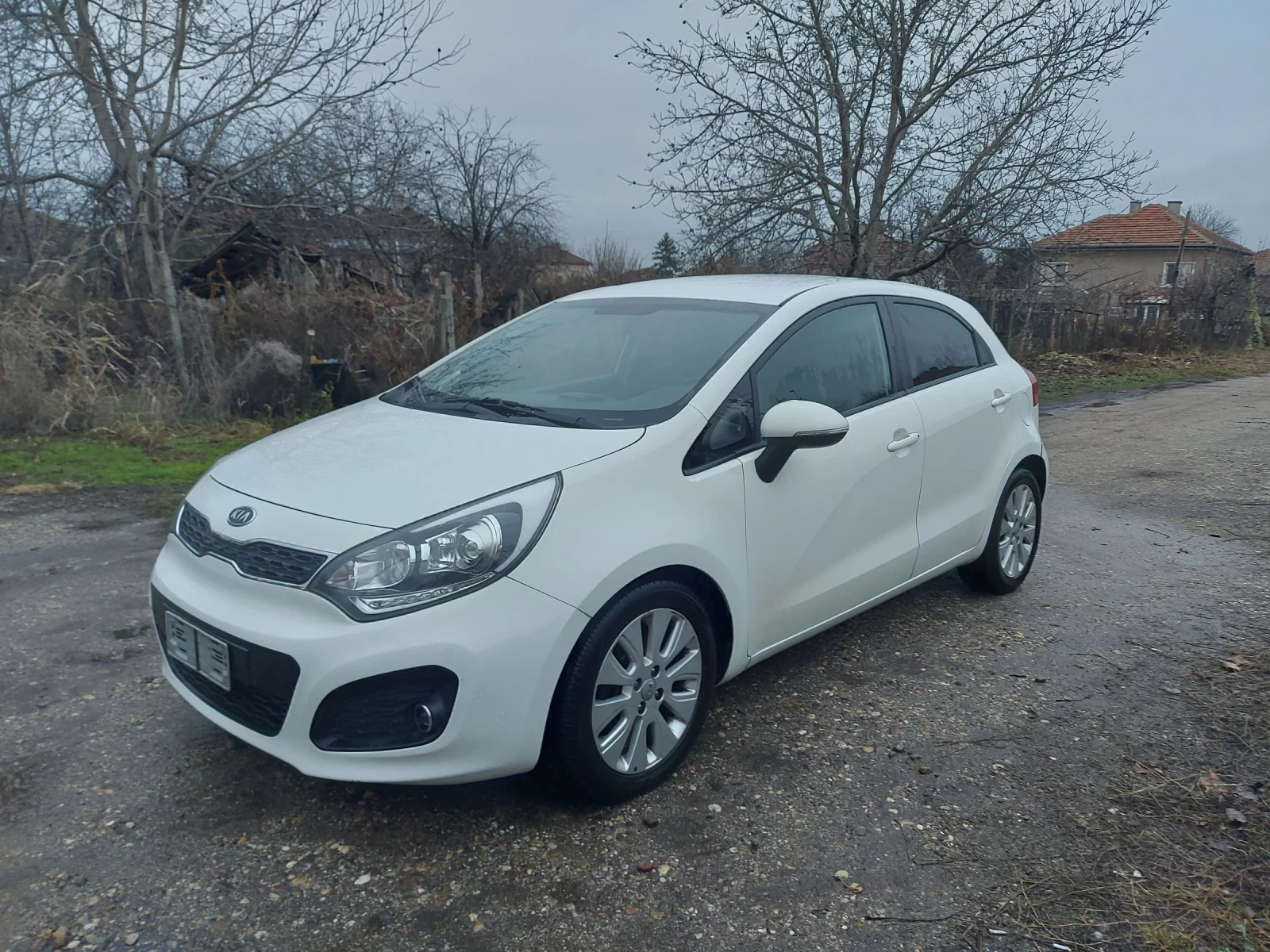 Kia Rio 1.4 Crdi 16V - изображение 2