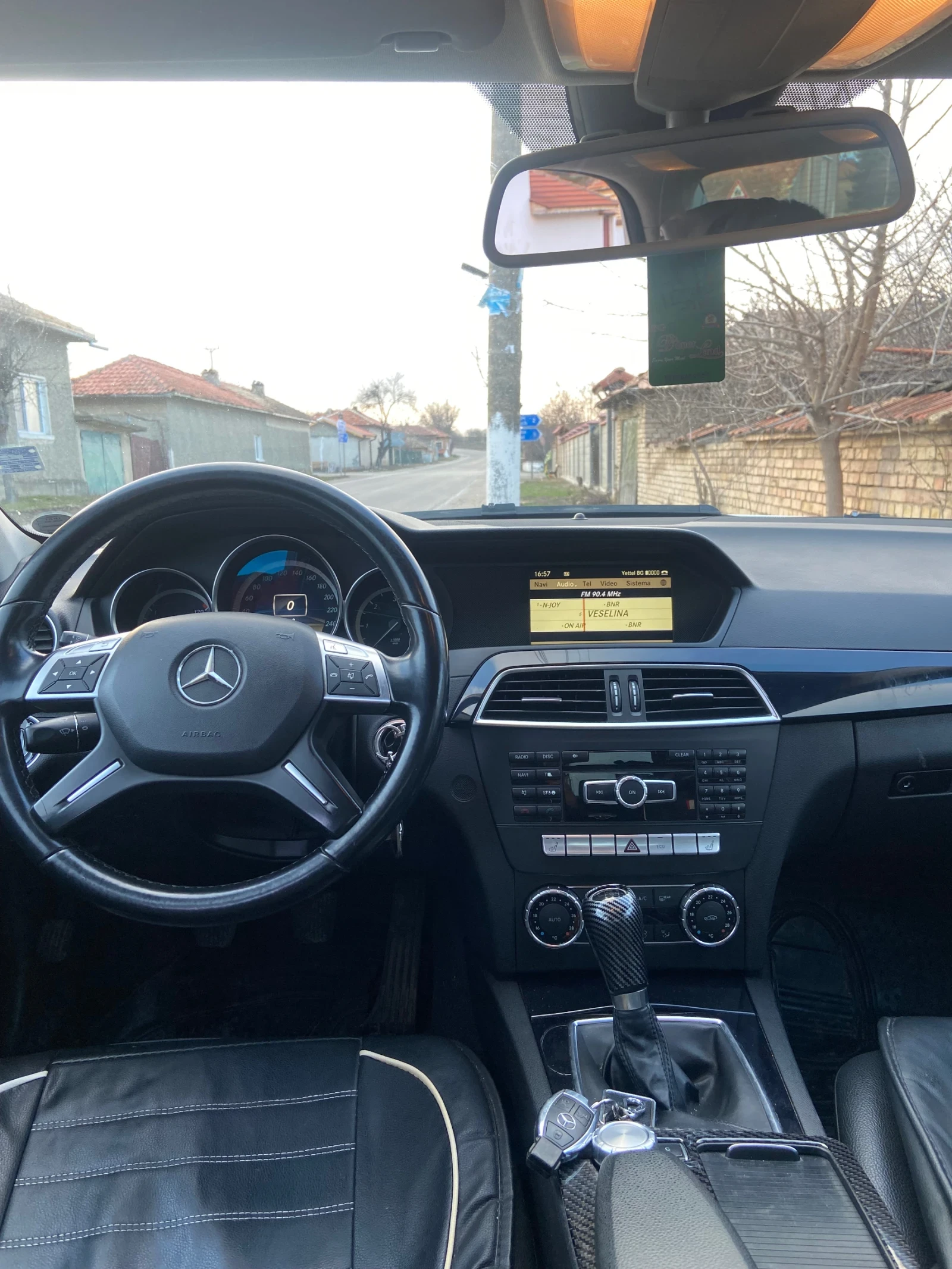 Mercedes-Benz C 220 2.2 - изображение 9