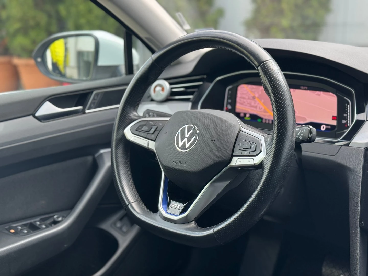 VW Passat VW Passat Var GTE Plug-In-Hybrid 1.4 TSI - изображение 10