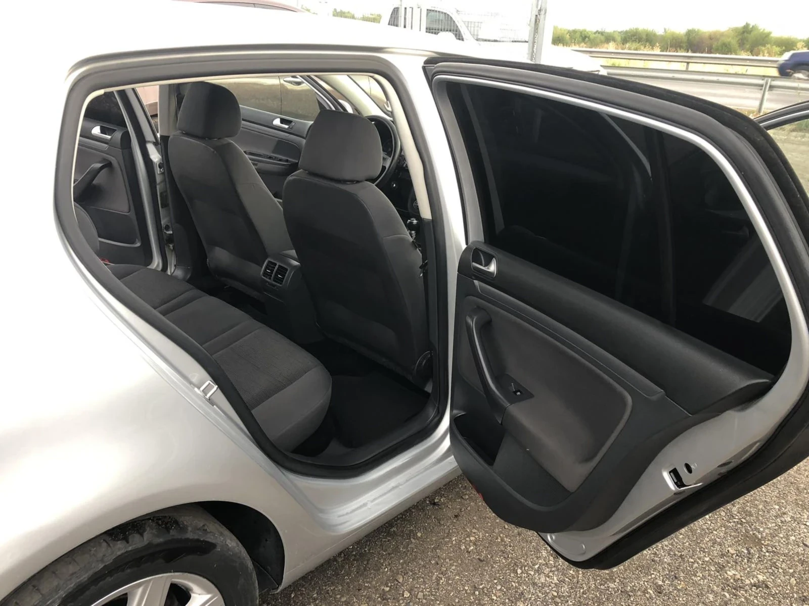 VW Golf | Mobile.bg   14