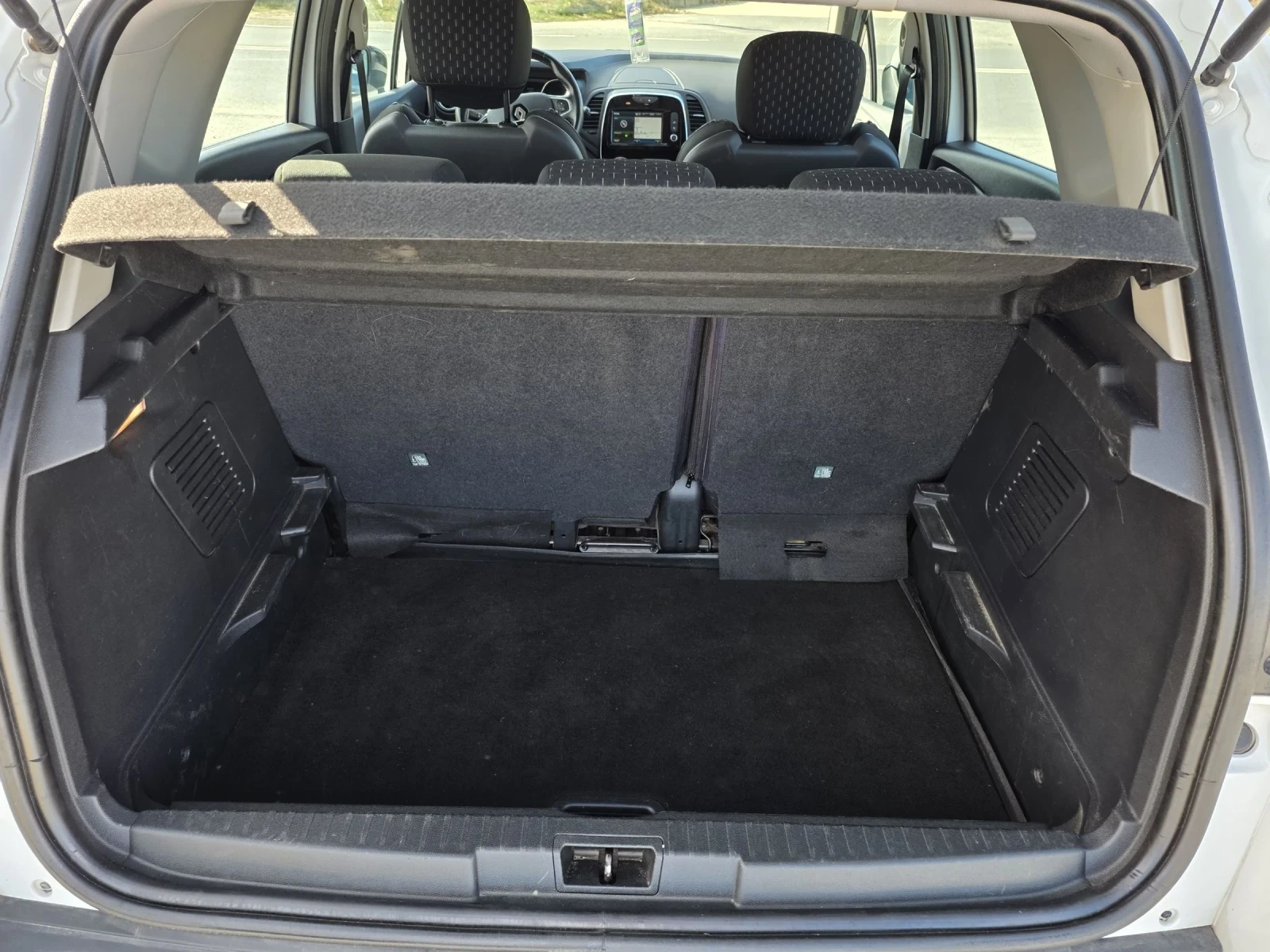 Renault Captur 1.5DXI AUTOMATIC LUXE EDITION | Mobile.bg — изображение 15