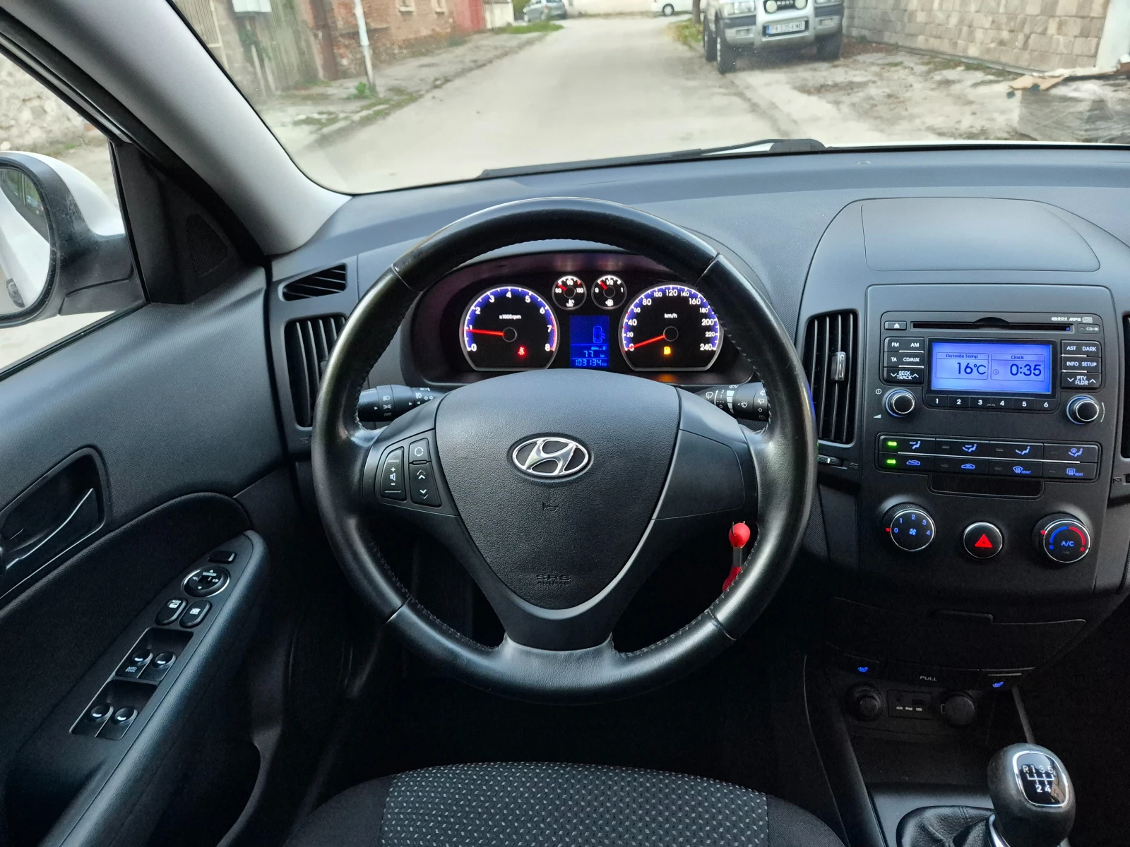 Hyundai I30 1.4i-FACE-LIFT--FIFA EDITION  | Mobile.bg   16