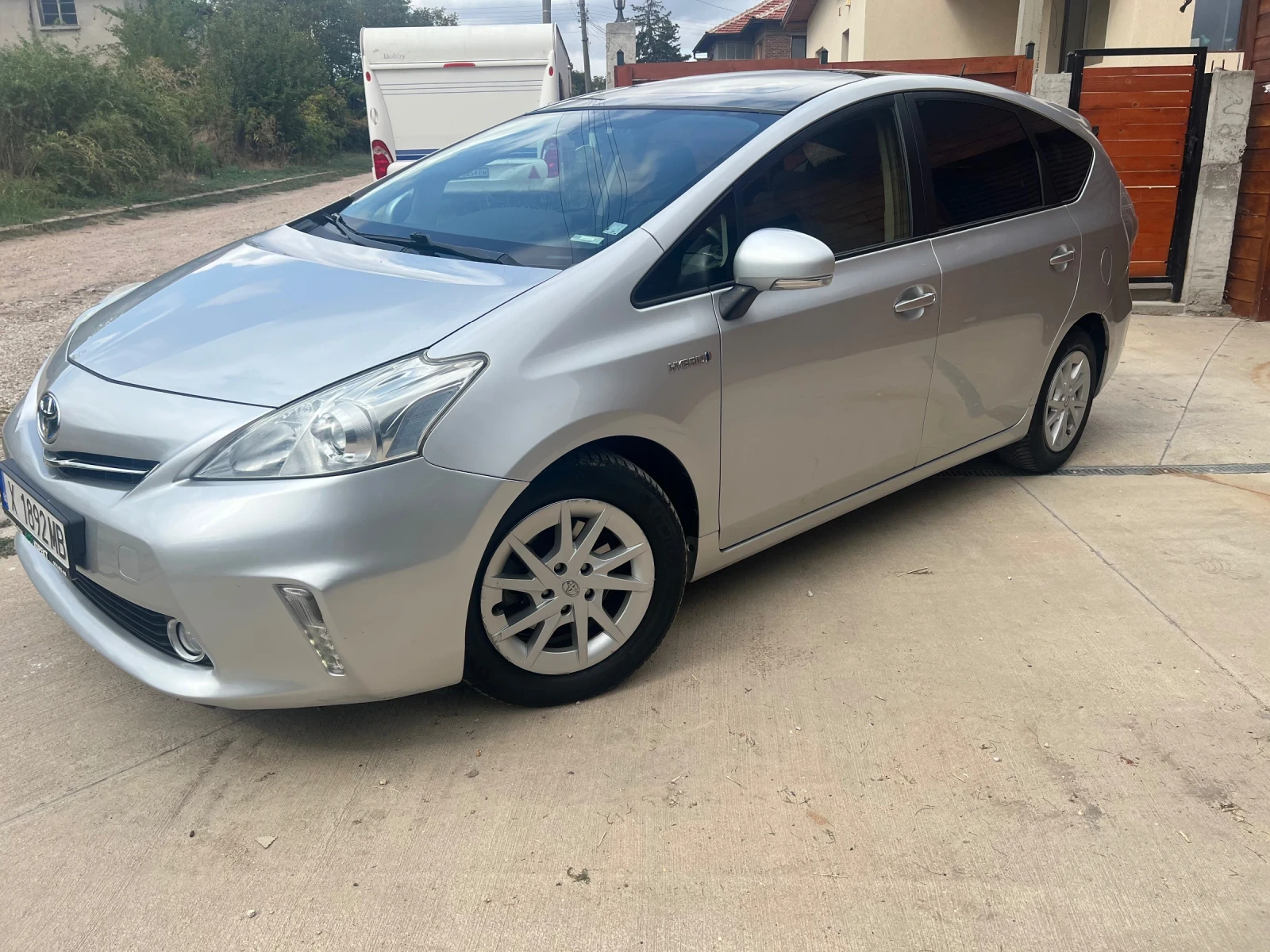Toyota Prius Plus | Mobile.bg   1
