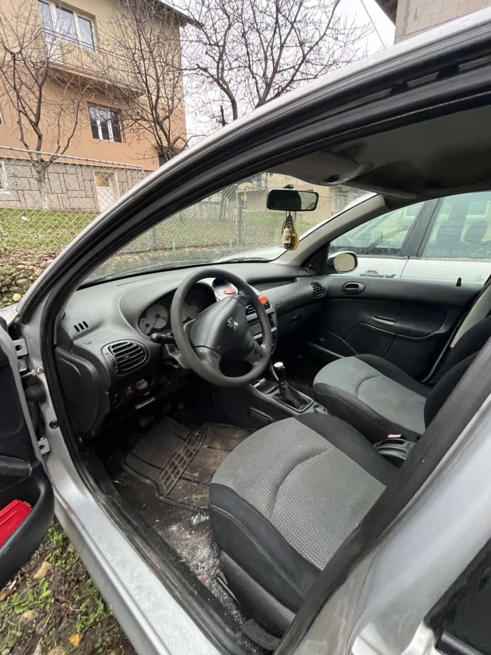 Peugeot 206  - изображение 3