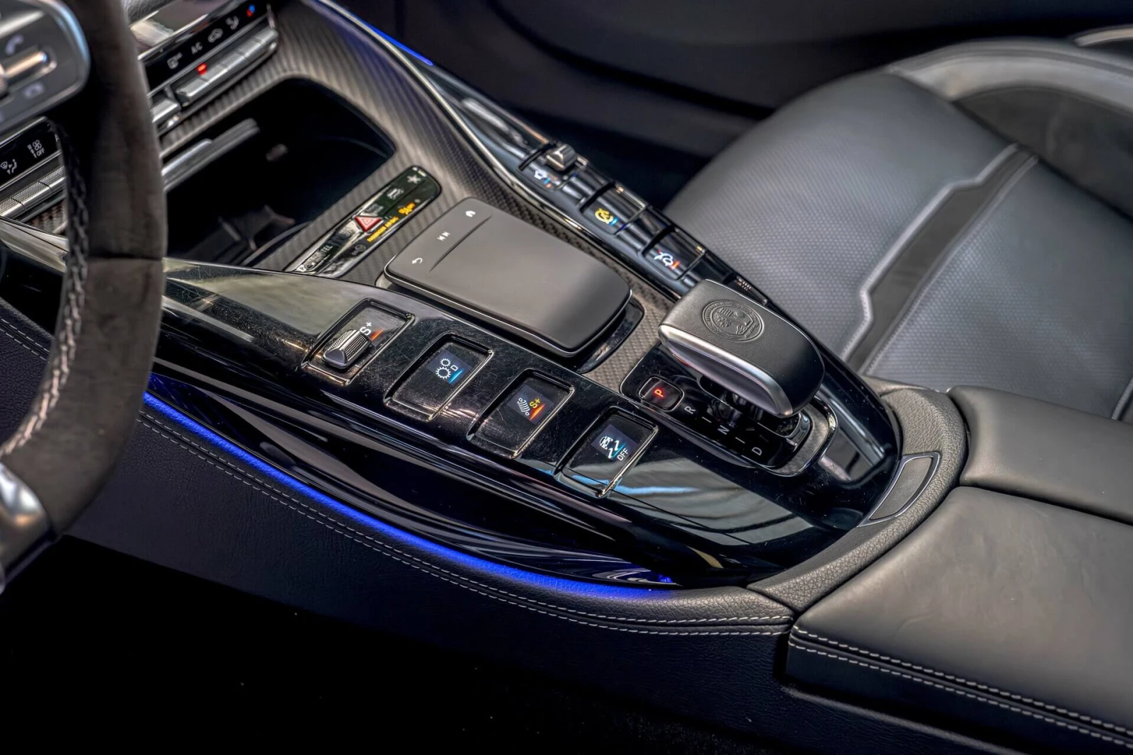 Mercedes-Benz AMG GT 63S/4Matic/Burmester/Камера/AMG Ride Control+ /Amb - изображение 10