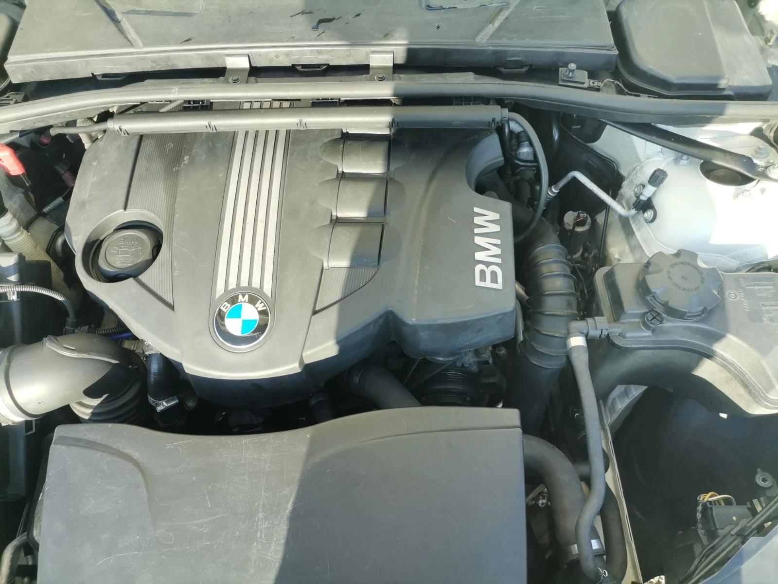 BMW 318  - изображение 9