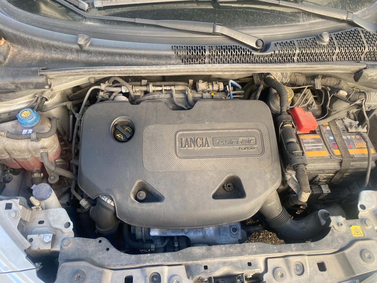 Lancia Ypsilon 0.9T CNG EURO6 | Mobile.bg � ����������� 8