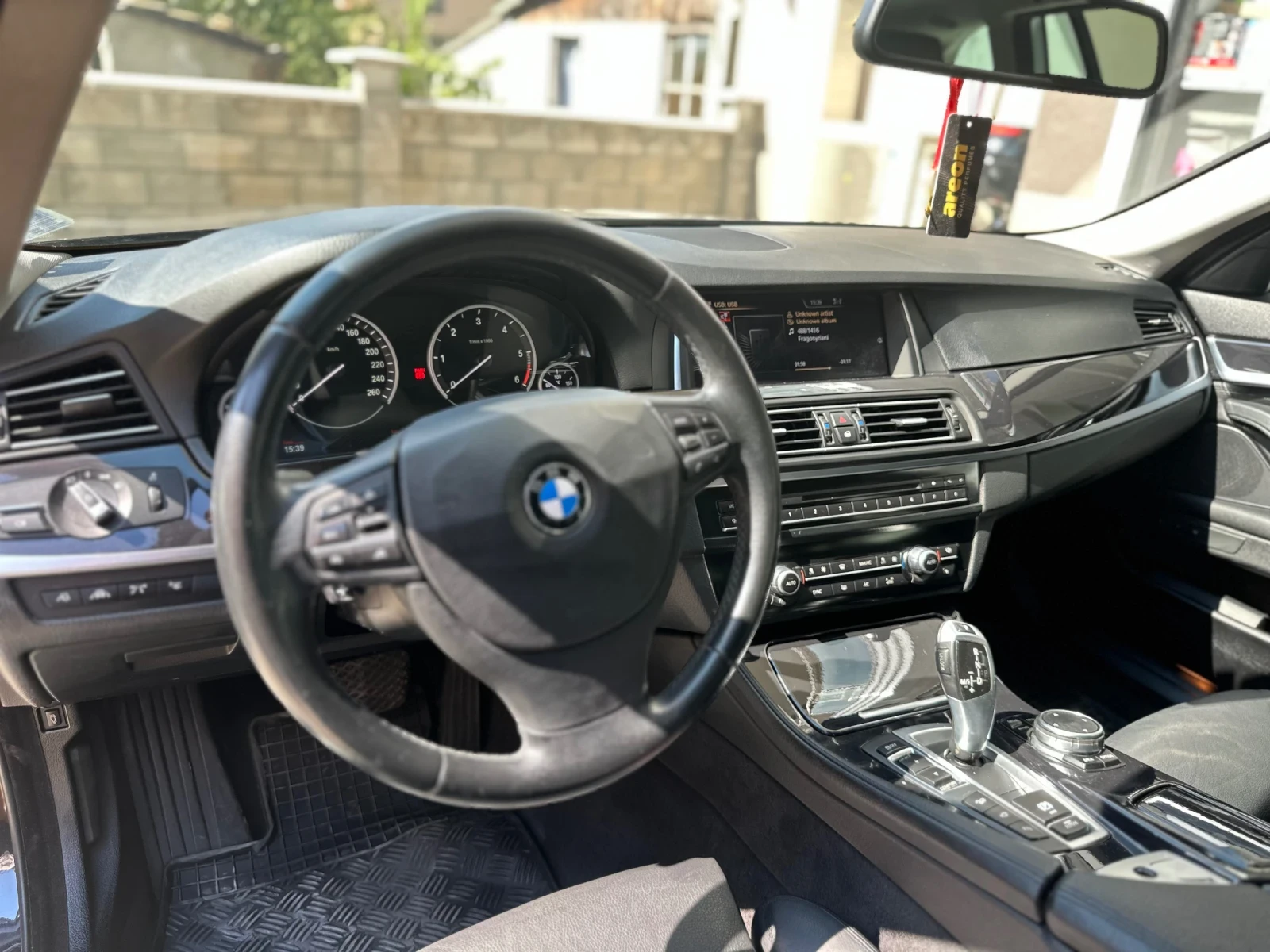 BMW 530 BMW 530 XD НАПЪЛНО ОБСЛУЖЕН!!!, снимка 6 - Автомобили и джипове - 54209537