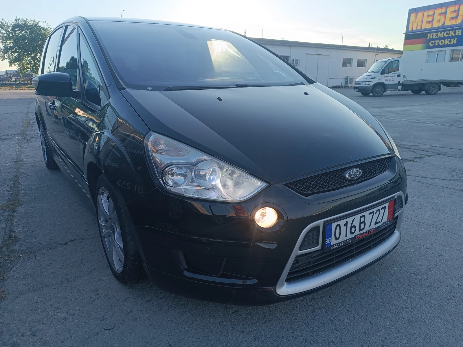 Ford S-Max 2, 2 tDCi, TITANIUM, FULL, ЛИЗИНГ , снимка 2 - Автомобили и джипове - 54568537