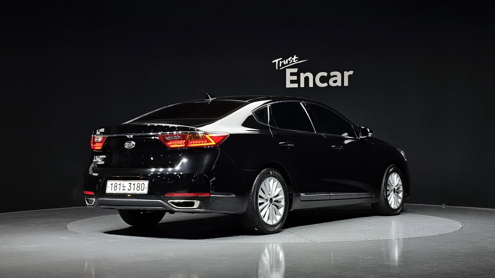 Kia K7 3.0* Luxury* Navi* Camera* LPG, снимка 3 - Автомобили и джипове - 54594651