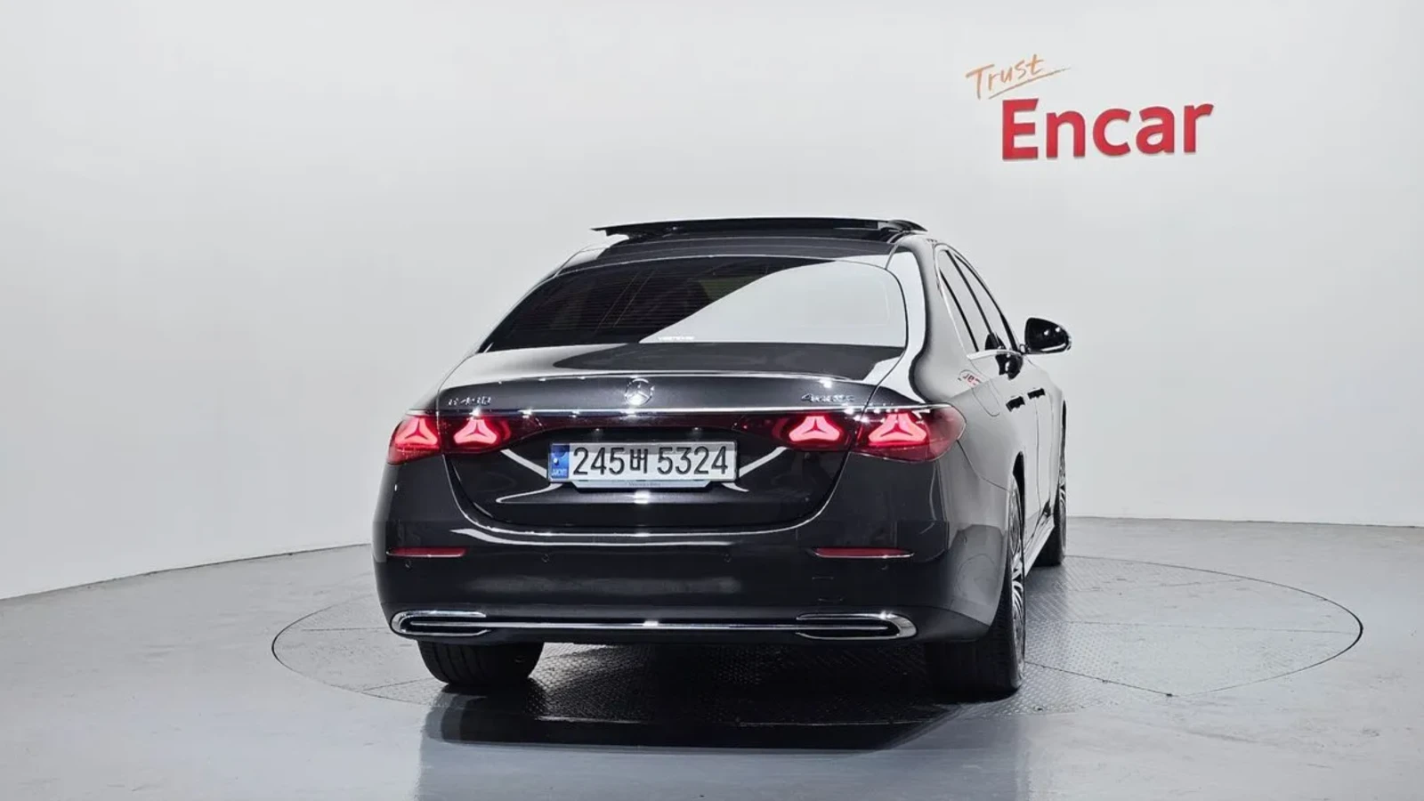 Mercedes-Benz E 450 4 MATIC /BURMESTER /360 ������ /��������� /HEAD UP | Mobile.bg � ����������� 4