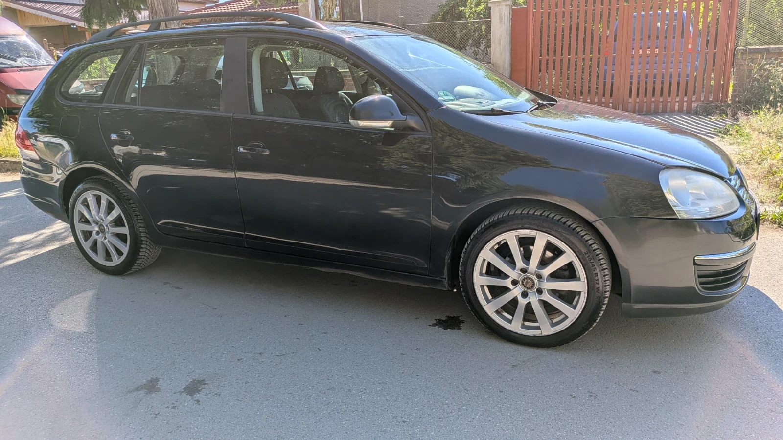 VW Golf 1.9TDI 105кс, снимка 16 - Автомобили и джипове - 54931899