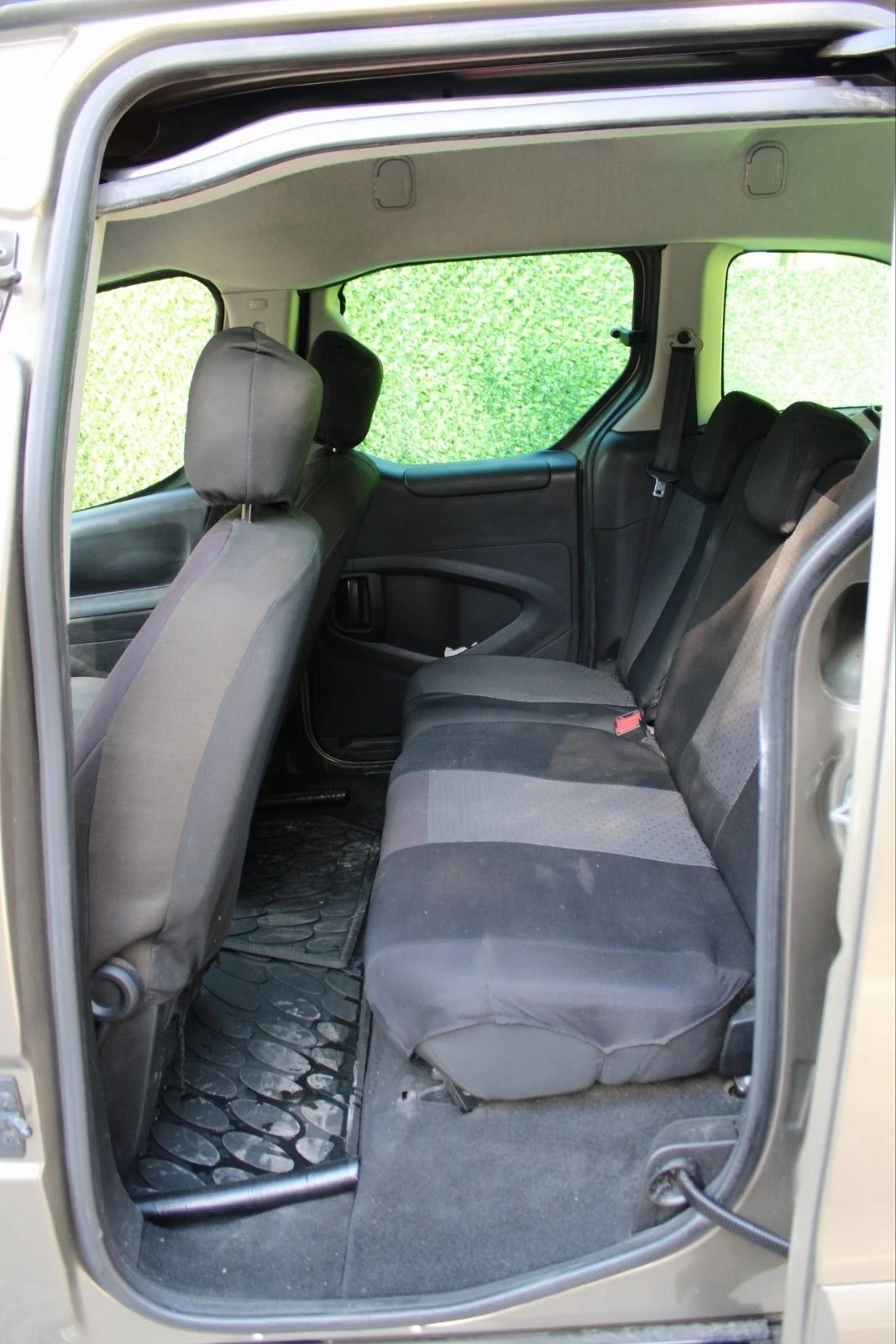 Peugeot Partner 1.6 BlueHDi, снимка 6 - Автомобили и джипове - 55653830