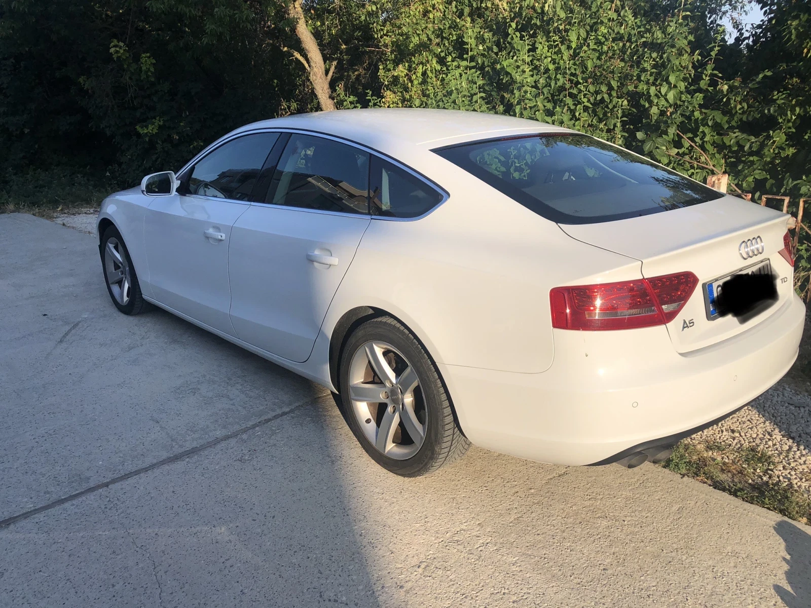 Audi A5 Sportback 2.0, снимка 3 - Автомобили и джипове - 55806110