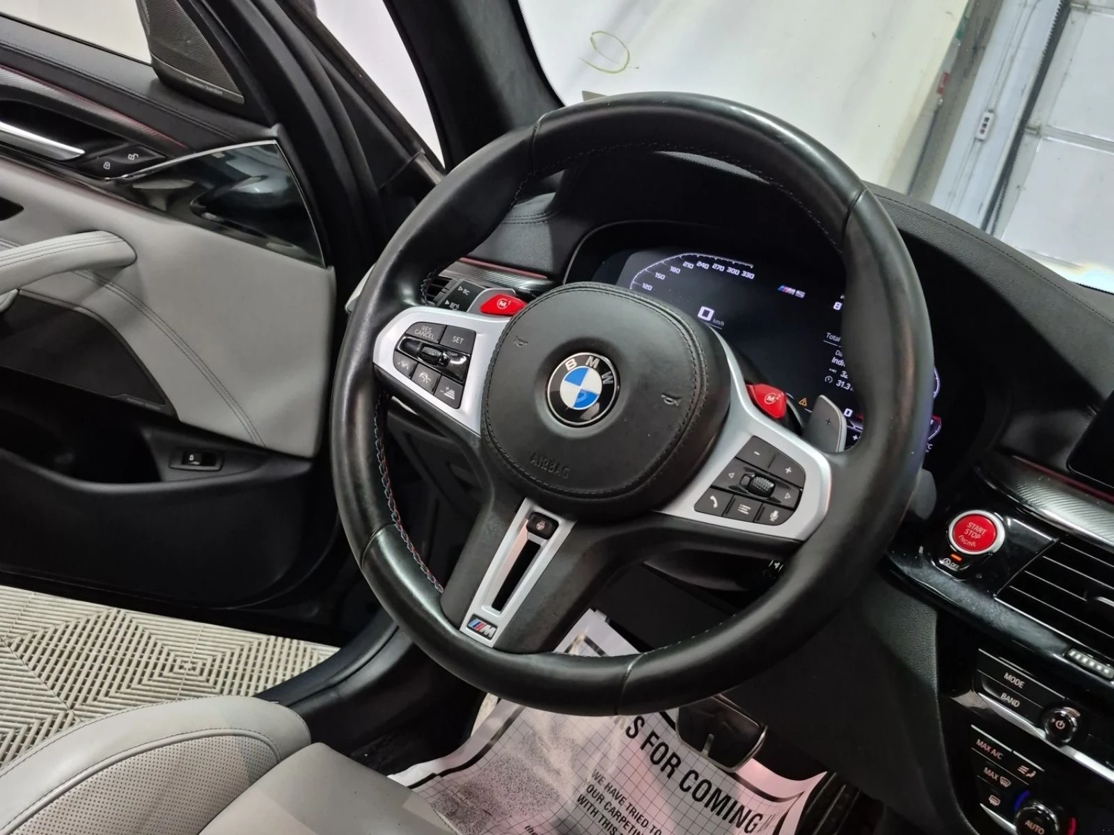 BMW M5 COMPETITION* Bowers & Wilkins* Carbon Fiber, снимка 8 - Автомобили и джипове - 55958929