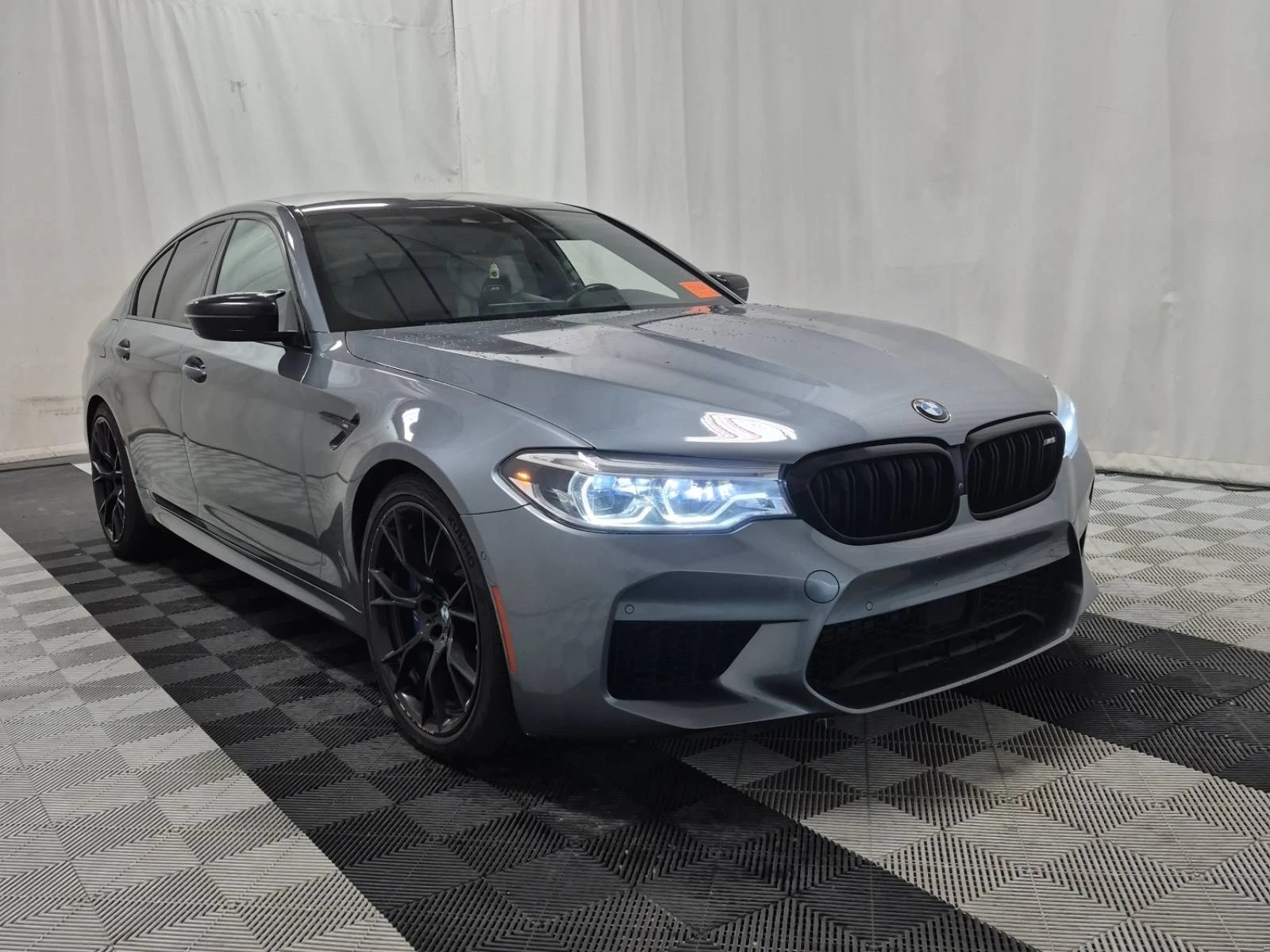 BMW M5 COMPETITION* Bowers & Wilkins* Carbon Fiber