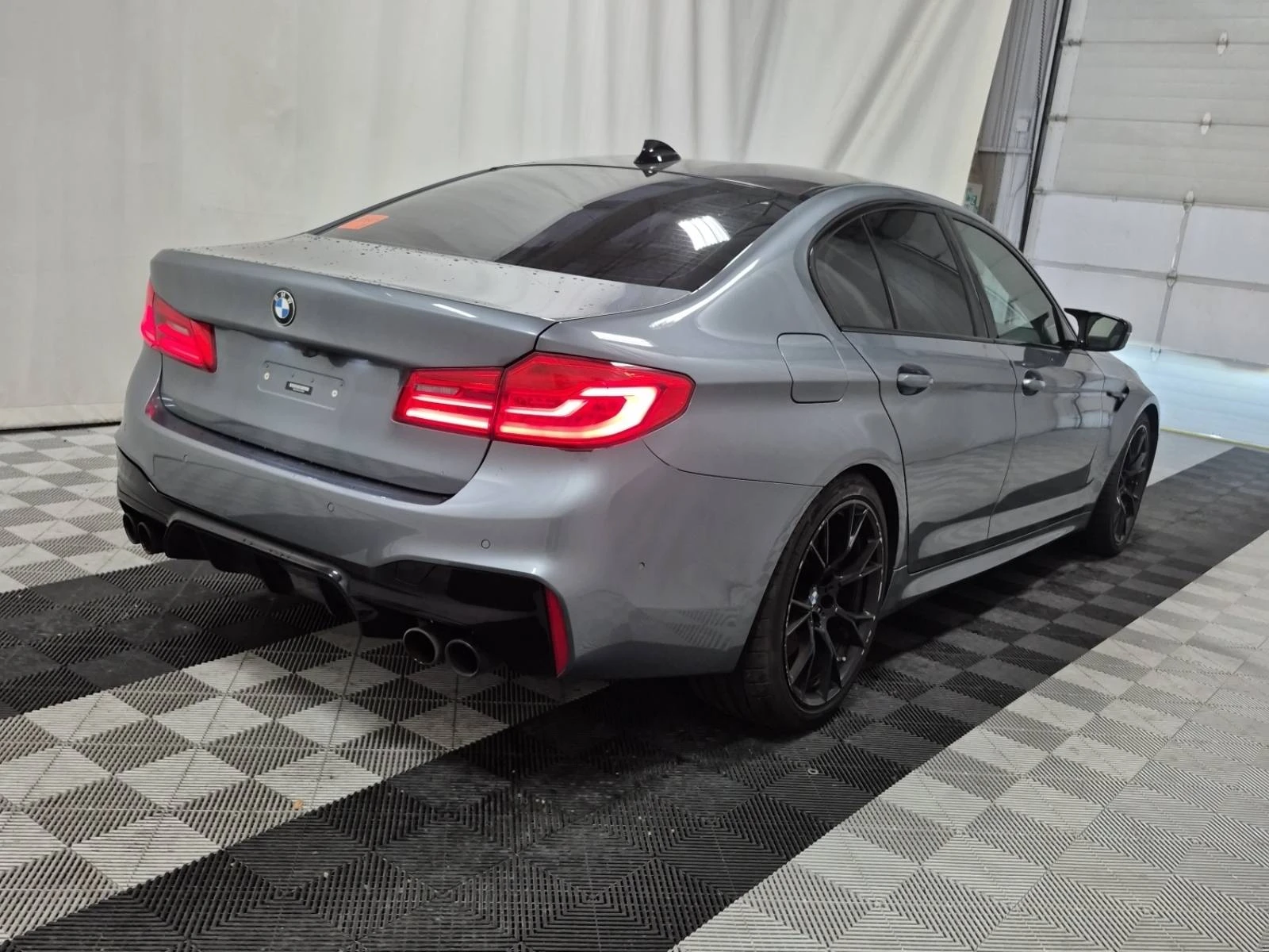 BMW M5 COMPETITION* Bowers & Wilkins* Carbon Fiber, снимка 5 - Автомобили и джипове - 55958929