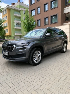 Skoda Kodiaq 2.0 TDI /4x4/7DSG/200кс. Панорама, снимка 2