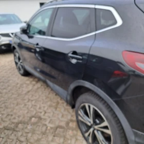 Nissan Qashqai 1.7DCI 150PS  - 12800 € / 25034.62 лв. - 37612785 6