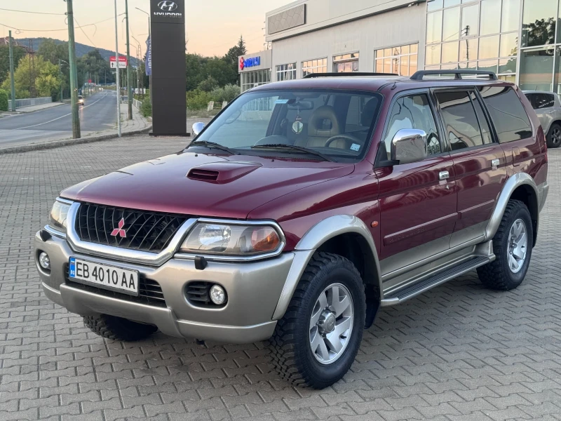 Mitsubishi Pajero sport, снимка 1 - Автомобили и джипове - 47606377